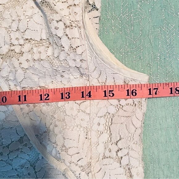 MERONA butterfly sleeve floral lace overlay top blouse cream color size S - Picture 10 of 13